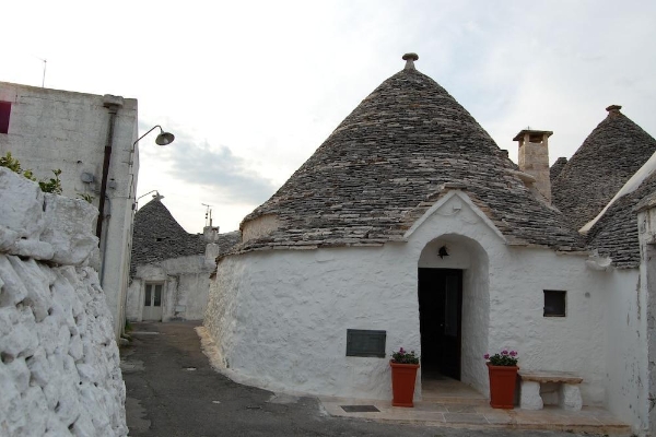 Hotel Trulli Holiday Albergo Diffuso